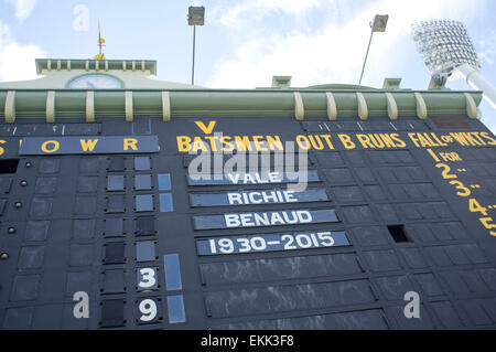 Adelaide, Australia. 11th Apr, 2015. Adelaide Australia 2015. Tribute on the old cricket scoreboard at the Adelaide Oval for Australian cricketer and broadcaster Richie Benaud who died aged 84 from the effects of skin cancer Credit:  amer ghazzal/Alamy Live News Stock Photo