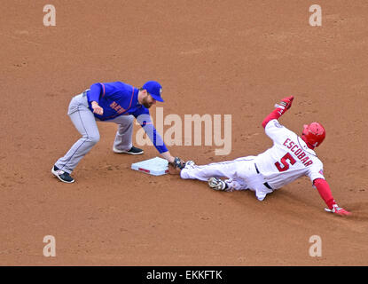 August 04 2015: Washington Nationals shortstop Ian Desmond (20) during a  MLB game against the Arizona Diamondbacks at Nationals Park, in Washington  D.C. (Icon Sportswire via AP Images Stock Photo - Alamy