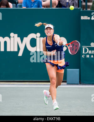 Charleston, SC, USA. 11th Apr, 2015. [5] Angelique Kerber (GER) serves to [3] Andrea Petkovic (GER) [5] during their semifinal match for the Family Circle Cup at the Family Circle Tennis Center in Charleston, SC.Angelique Kerber defeats Andrea Petkovic 6-4, 6-4 Credit:  csm/Alamy Live News