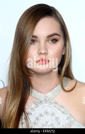 LOS ANGELES - OCT 7: Liana Liberato at the "The Best of Me" LA Premiere