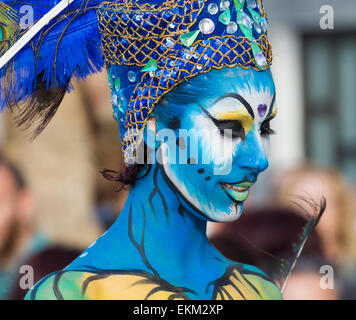 Saturday 11th, April 2015, Las Palmas, Gran Canaria, Canary Islands, Spain. Body painting demonstration at local neighborhood fiesta at Los Nidillos in Las Palmas, the capital of Gran Canaria. Credit:  ALANDAWSONPHOTOGRAPHY/Alamy Live News Stock Photo