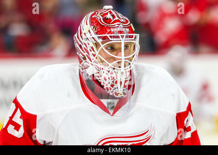 Raleigh, North Carolina, USA. 11th Apr, 2015. Detroit Red Wings goalie Jimmy Howard (35) during the NHL game between the Detroit Red Wings and the Carolina Hurricanes at the PNC Arena. The Red Wings defeated the Carolina Hurricanes 2-0. © Andy Martin Jr./ZUMA Wire/Alamy Live News Stock Photo