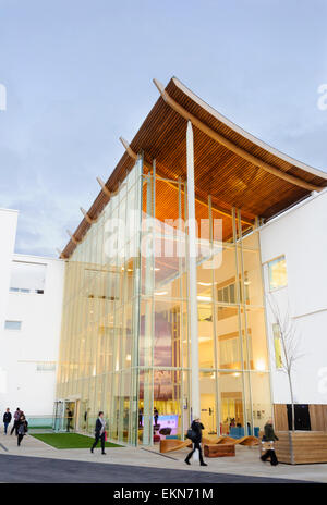 The grand, modern entrance City of Stoke-on-Trent Sixth Form College, a school mostly for 16 to 18 year olds. contemporary school architecture. Stock Photo