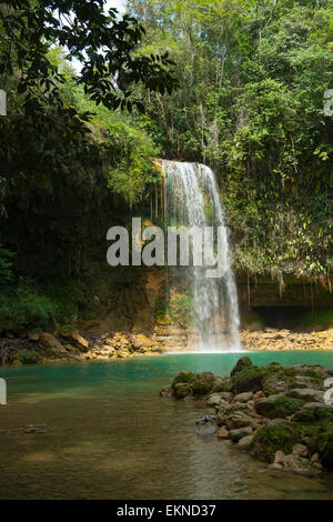 Dominikanische Republik, Osten, Wasserfall Salto de Socoa an der Autopista del Nordeste von Nagua nach Santo Domingo Stock Photo