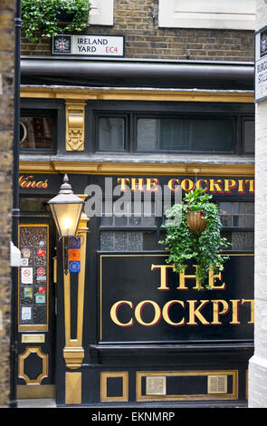 Exterior of The Cockpit pub, Ireland Yard, City of London, England Stock Photo