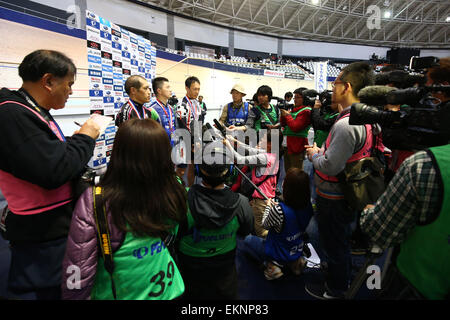 Izu Velodrome, Tokyo, Japan. 11th Apr, 2015. General View, APRIL 11, 2015 - Cycling : 2015 Japan Para-cycling Championships Track Race at Izu Velodrome, Tokyo, Japan. © Shingo Ito/AFLO SPORT/Alamy Live News Stock Photo