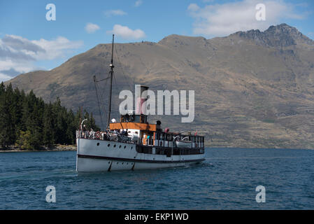 Passenger ship Earnslaw on Lake Wakatipu, Queenstown, south island, New Zealand. Stock Photo