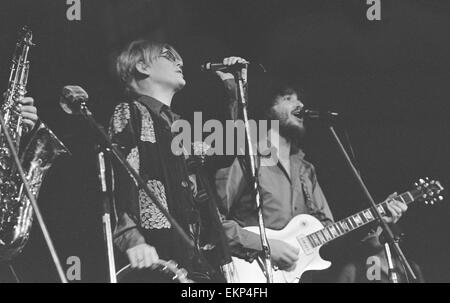 Delaney & Bonnie & Friends music concert at Birmingham Town Hall 4th December 1969. NOTE: Concert performed in dim light with no flash photography allowed *** Local Caption *** Delaney Bramlett Bonnie Bramlett Stock Photo