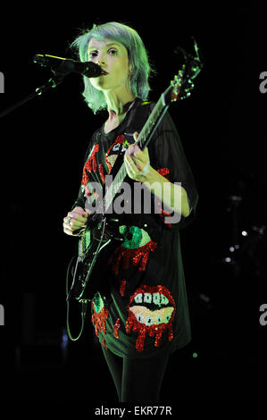 MIAMI, FL - OCTOBER 6: Annie Clark aka St. Vincent performs at the Fillmore Miami Beach on October 6, 2014 in Miami Beach, Florida.(  Featuring: St Vincent Where: Miami Beach, Florida, United States When: 09 Oct 2014 Stock Photo