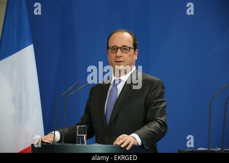 Berlin, Germany. 31st Mar, 2015. President Francois Hollande gives a statement during press conference with Chancellor Angela Merkel. © Madeleine Lenz/Pacific Press/Alamy Live News Stock Photo
