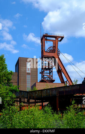 Zollverein Coal Mine Industrial Complex (German Zeche Zollverein) is a large former industrial site in the city of Essen Stock Photo