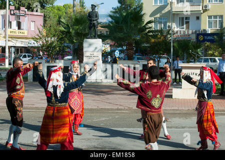 Türkei, Provinz Mersin (Icel), Silifke, Löffeltanz Stock Photo