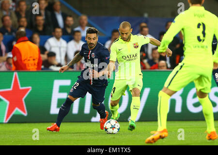 Paris, France. 15th Apr, 2015. UEFA Champions League football. QUarterfinal, first leg between PSG and Barcelona. Mascherano makes a clearance Credit:  Action Plus Sports/Alamy Live News Stock Photo