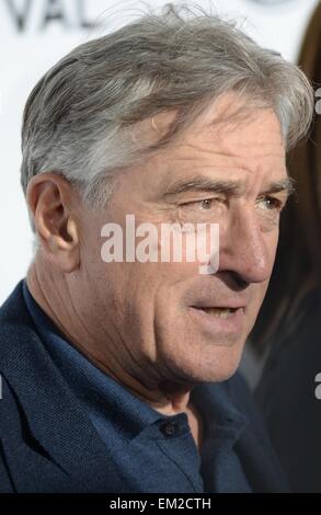 New York, NY, USA. 15th Apr, 2015. Robert De Niro at arrivals for LIVE FROM NEW YORK! Opening Night Premiere of the 2015 TRIBECA FILM FESTIVAL, The Beacon Theatre, New York, NY April 15, 2015. Credit:  Kristin Callahan/Everett Collection/Alamy Live News Stock Photo