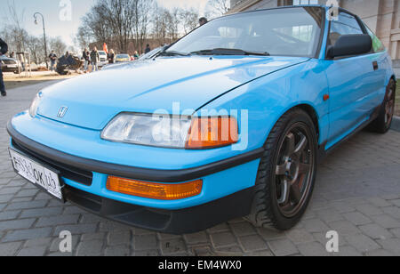 Saint-Petersburg, Russia - April 11, 2015: Blue sporty Honda Civic CRX stands parked on the city street Stock Photo