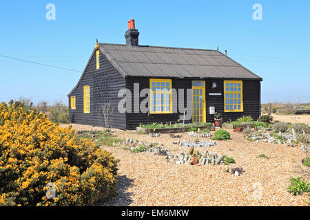 Prospect Cottage Dungeness and shingle seaside garden of the late film director Derek Jarman, on the beach at Dungeness, UK Stock Photo