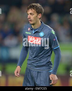 Wolfsburg, Germany. 16th Apr, 2015. Napoli's Manolo Gabbiadini at the Europa League quarter finals first-leg match between VfL Wolfsburg and SSC Napoli in the Volkswagen Arena in Wolfsburg, Germany, 16 April 2015. Photo: PETER STEFFEN/dpa/Alamy Live News Stock Photo