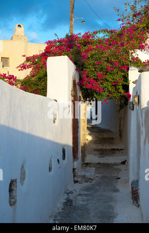 Griechenland, Kykladen, Santorini, Emborio, in der Altstadt Kastelli, Stock Photo