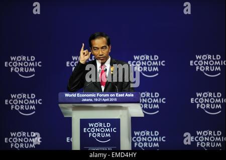 Jakarta, Indonesia. 20th Apr, 2015. Indonesian President Joko Widodo delivers a speech during the World Economic Forum on East Asia 2015 in Jakarta, Indonesia, April 20, 2015. © Zulkarnain/Xinhua/Alamy Live News Stock Photo