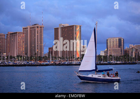 Hawaii, Oahu, Waikiki,  Ala Wai Yacht Harbor, skyline, Stock Photo