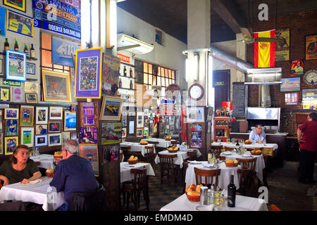 'El Obrero' Cantina restaurant, La Boca, Buenos Aires, Argentina Stock Photo