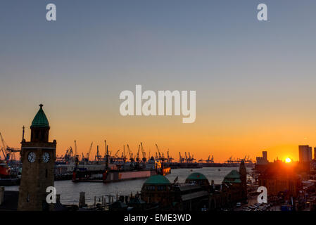 A beautiful sunset seen from the banks of river Elbe in Hamburg Stock Photo