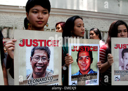 Metro Manila, Philippines. 20th Apr, 2015. Days before the celebration of the 2015 Earth Day, environmental and human rights advocates held a picket protest at the Department of Justice (DOJ) castigating what they said was the ‘dismal performance' of public officials over the growing number of political killings and other human rights violations or HRVs towards environmental activists. © Gregorio B. Dantes Jr./Pacific Press/Alamy Live News Stock Photo