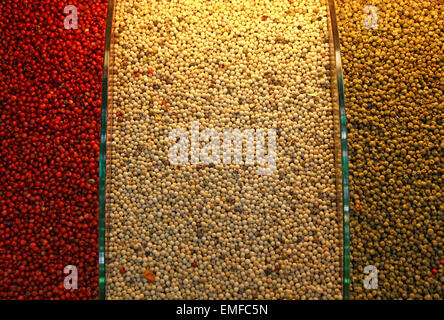 Piles of red, white and green pepper on a spice market in Istanbul, Turkey Stock Photo