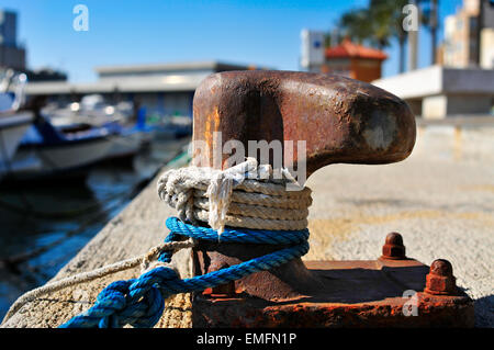 Closeup of ropes for mooring boats on the quayside in Liguria, Italy,  Europe Stock Photo - Alamy