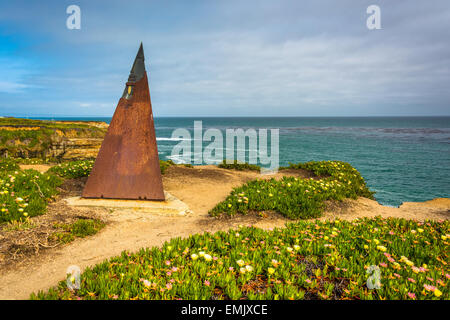 Triangle sculpture on a bluff above the Pacific Ocean, in Santa Cruz, California. Stock Photo