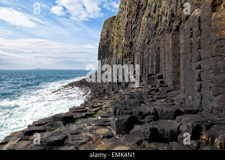 Volcanic coast of Staffa island, Inner Hebrides, Scotland Stock Photo
