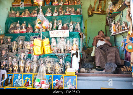 Souvenir shops selling cultural and traditional gifts near Shwedagon pagoda, Yangon, Myanmar. Stock Photo