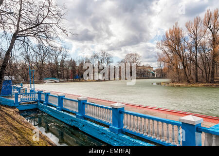 A view of the pond in Gorky Park in Moscow under a cloudy winter sky Stock Photo