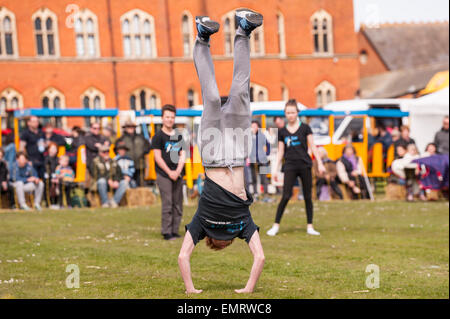 A Free runner demonstrating Parkour at Framlingham Country Show in Framlingham , Suffolk , England , Britain , Uk Stock Photo