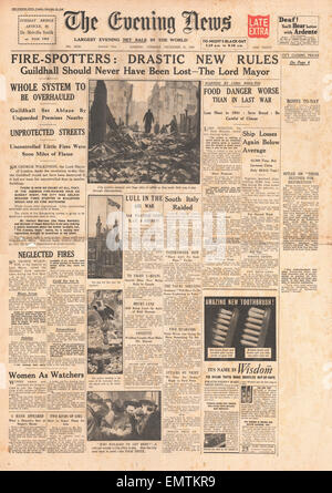 1940 front page Evening News (London) Blitz bombing of London Stock Photo