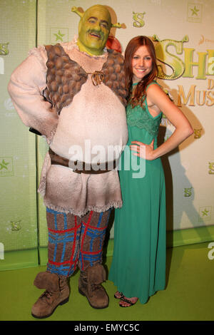Premiere of the Shrek Musical at the Capitol Theatre  Featuring: Guest Where: Düsseldorf, Germany When: 19 Oct 2014 Stock Photo