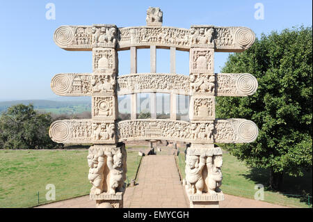 Detail of the gate at Great Buddhist Stupa in Sanchi, Madhya Pradesh, India Stock Photo