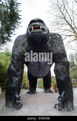 King kong gorilla hi-res stock photography and images - Alamy