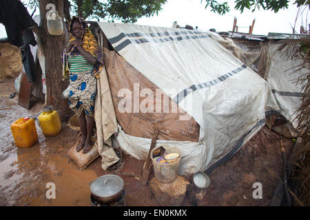 Displaced people have taken refuge in Mpoko airport in Central African Republic Stock Photo