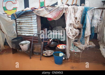 Displaced people have taken refuge in Mpoko airport in Central African Republic Stock Photo