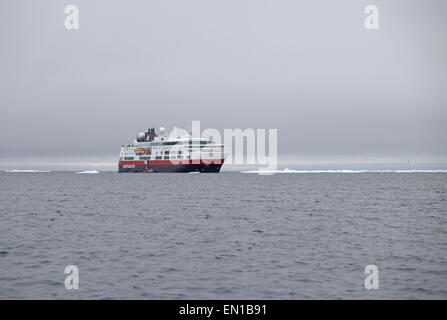 Arctic cruise ship MV Fram at the edge of the North Polar ice sheet, August 2014, Arctic Ocean north of Spitzbergen, Svalbard. Stock Photo