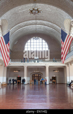 The Registry Hall on Ellis Island Stock Photo - Alamy