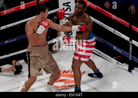 New York, New York, USA. 25th Apr, 2015. IAGO KILADZE (brown trunks) and RAFORD JOHNSON battle in a cruiserweight bout at Madison Square Garden in New York City, New York. Credit:  Joel Plummer/ZUMA Wire/Alamy Live News Stock Photo