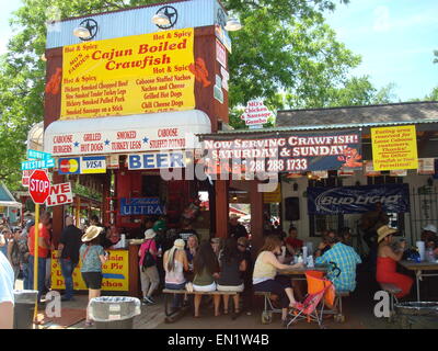 Houston, USA. 25th Apr, 2015. People eat crawfish druing the Texas Crawfish and Music Festival in the old town of Spring, the United States, April 25, 2015. Credit:  Zhang Yongxing/Xinhua/Alamy Live News Stock Photo