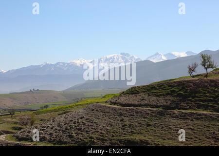 Snow-capped mountains close to Amizmiz in the High Atlas Moutains, Morocco Stock Photo