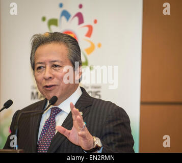 Kuala Lumpur, Malaysia. 26th Apr, 2015. Malaysian Foreign Minister Anifah Aman speaks at a press conference after the ASEAN Ministerial Meetings in Kuala Lumpur, Malaysia, April 26, 2015. The secretary-general of ASEAN will conduct an assessment on the applications for formal partnership with association from Ecuador, DPRK and Mongolia, Malaysian Foreign Minister Anifah Aman said here Sunday. © He Jiajing/Xinhua/Alamy Live News Stock Photo