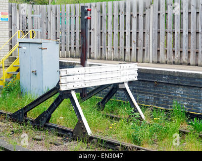 Buffer Stop End Of The Line Stock Photo - Alamy