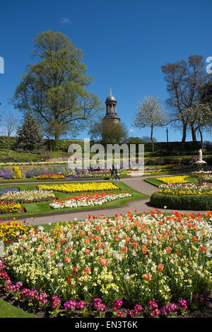 Shrewsbury, Shropshire:  The Dingle in Shrewsbury is popular with locals and visitors who appreciate the gardens and flowers Stock Photo