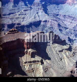 Flug über den Grand Canyon, Arizona, USA 1970er Jahre. Flying over the Grand Canyon, Arizona, US 1970s. Stock Photo