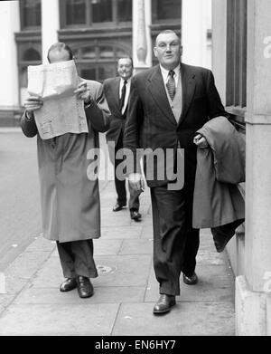 Trial of the conpsirators involved in the betting scandal where the French race horse Francasal was replaced by ringer Santa Amoro in the Spa Selling Stakes at Bath racecourse in July 1953.  Picture shows: Two of the of the accused Maurice Williams  (righ Stock Photo